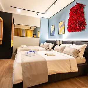 Emil Balaban Luxury בוקרשט