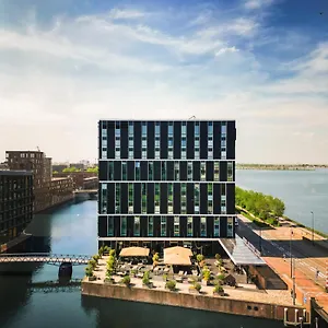 Hotel Four Elements
