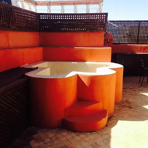 *** Riad Bjoujna Marruecos