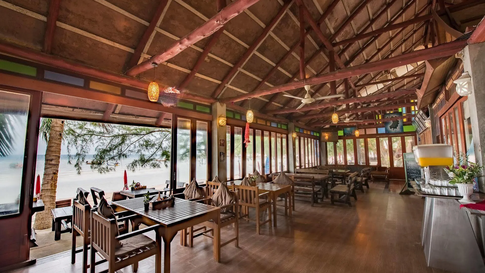 Koh Tao Coral Grand Resort 3*, Тау